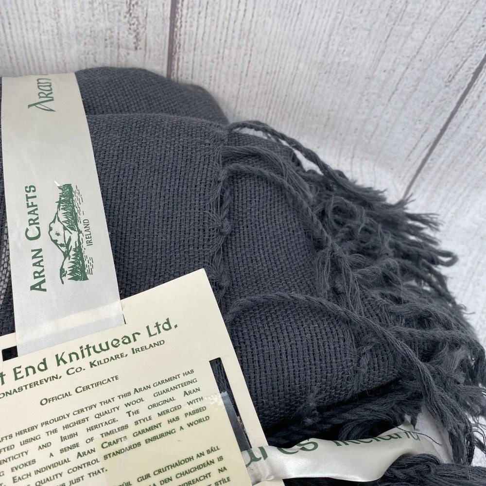 Aran Crafts Wool Throw Blanket Charcoal Gray Striped Fringed Ireland Natural